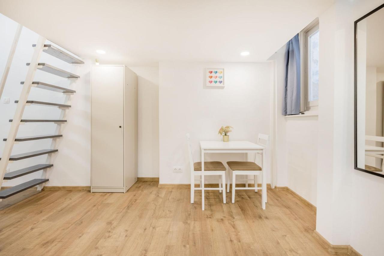 V12 Apartments Budapest Exterior photo